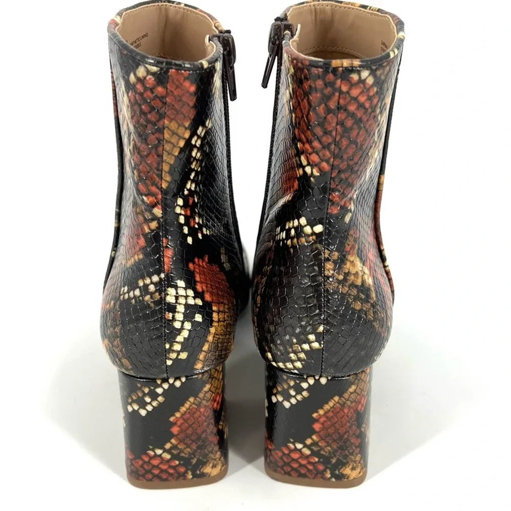Steve Madden “Darma” Snake Print Block Heel Boots SZ 7.5 - Picture 8 of 11